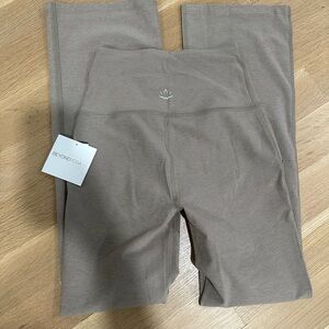 Beyond Yoga Spacedye Bootcut Pant Size M